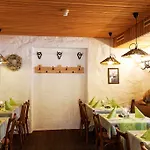 Steinbock Han/Misafirhane